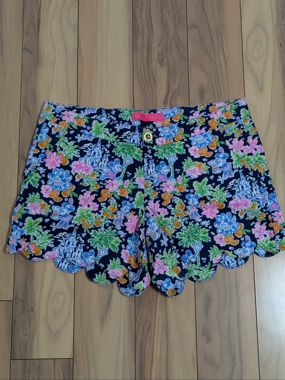 EUC! Lilly Pulitzer X Disney Buttercup Shorts Aegean Navy Lilly Loves Disney 10